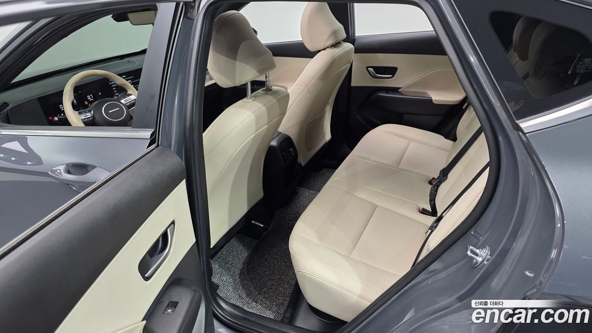 Hyundai Kona 2025