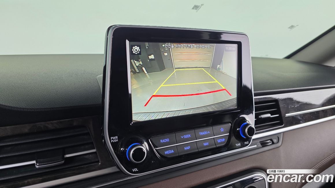 Hyundai Starex 2020