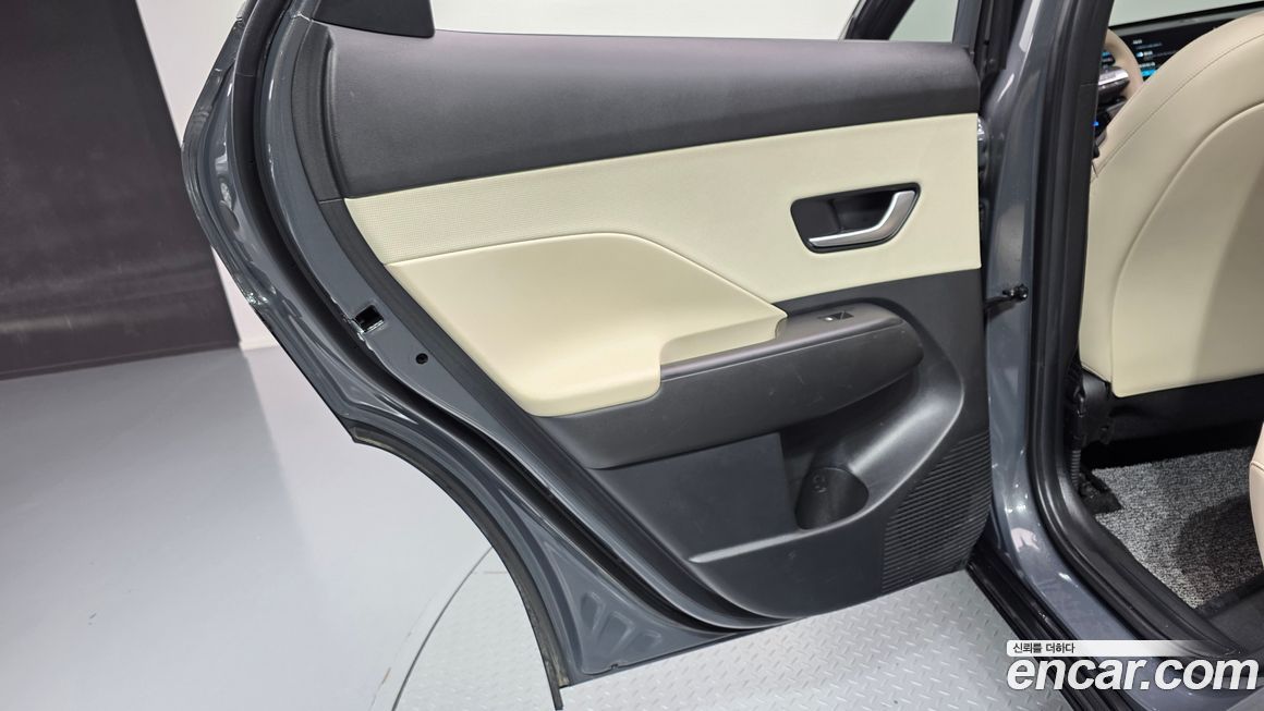 Hyundai Kona 2025