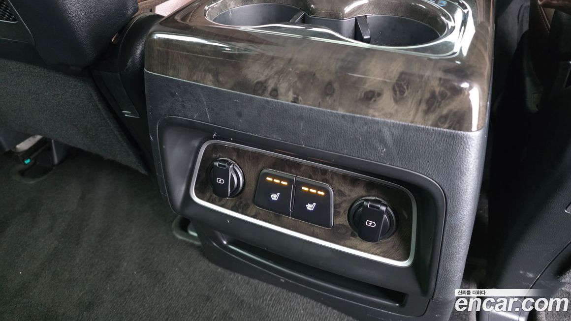Hyundai Starex 2020