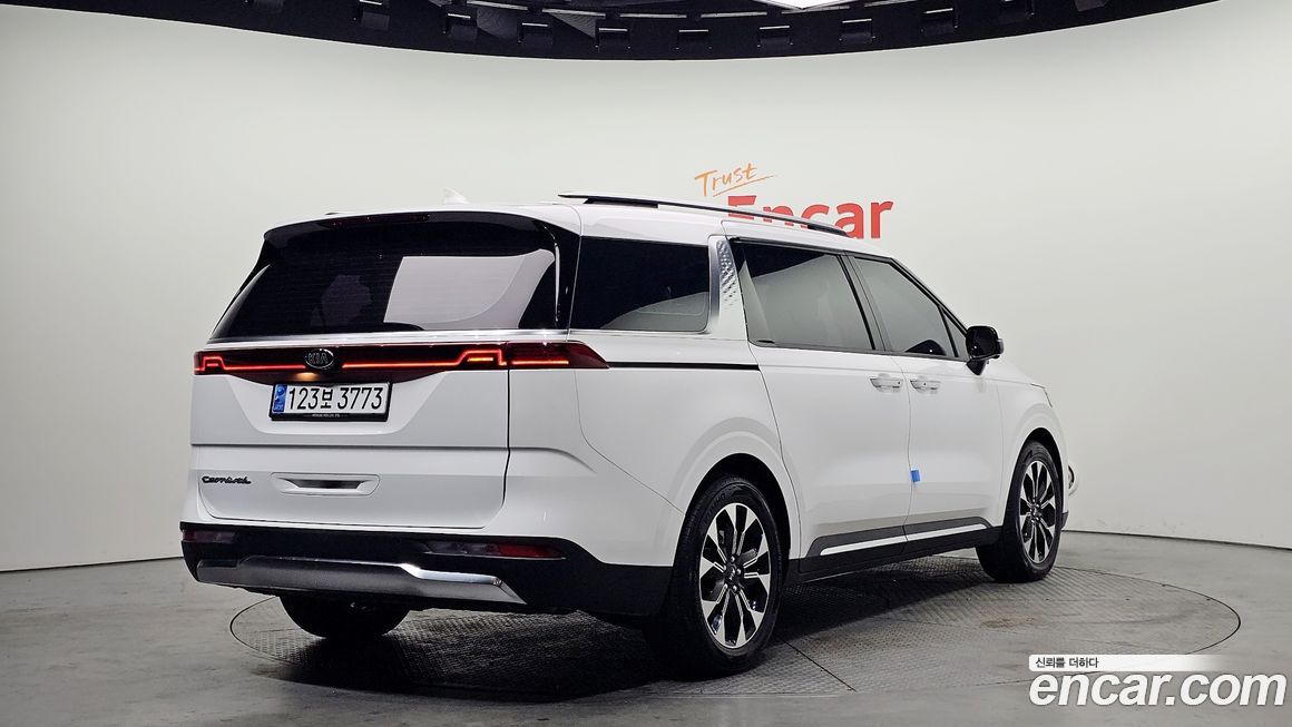 Kia Canival 2021