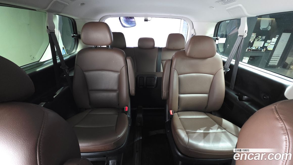 Hyundai Starex 2020