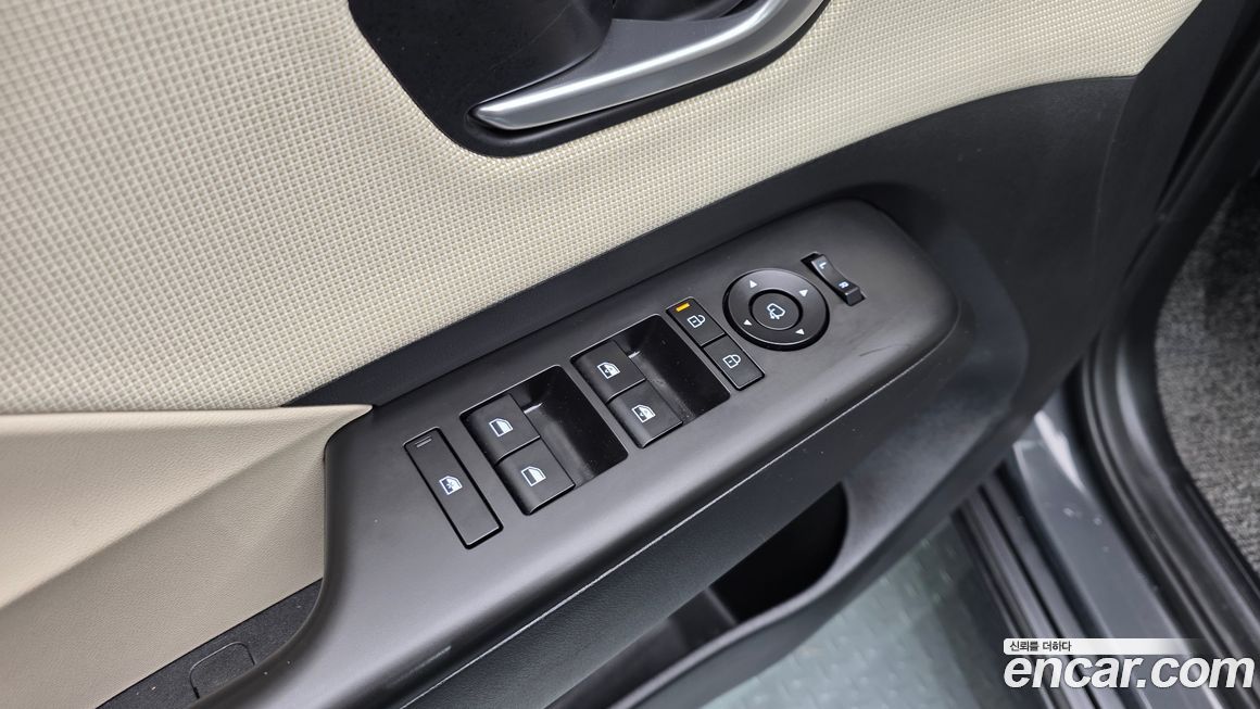 Hyundai Kona 2025
