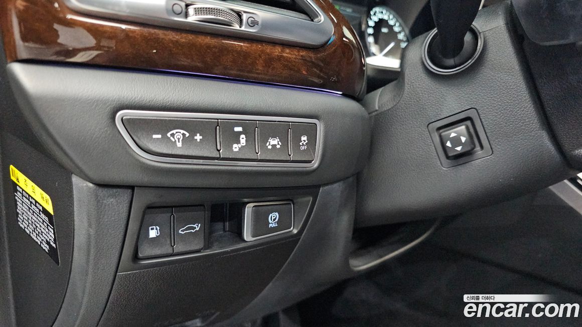 Genesis EQ900 2018