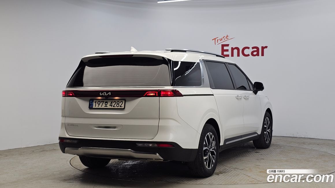 Kia Canival 2023