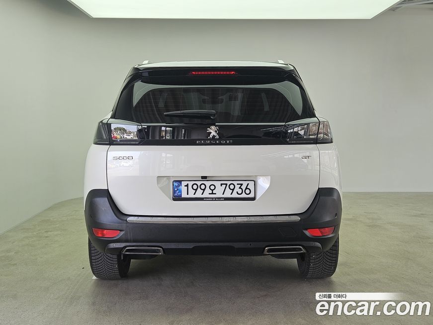 Peugeot 5008 2022