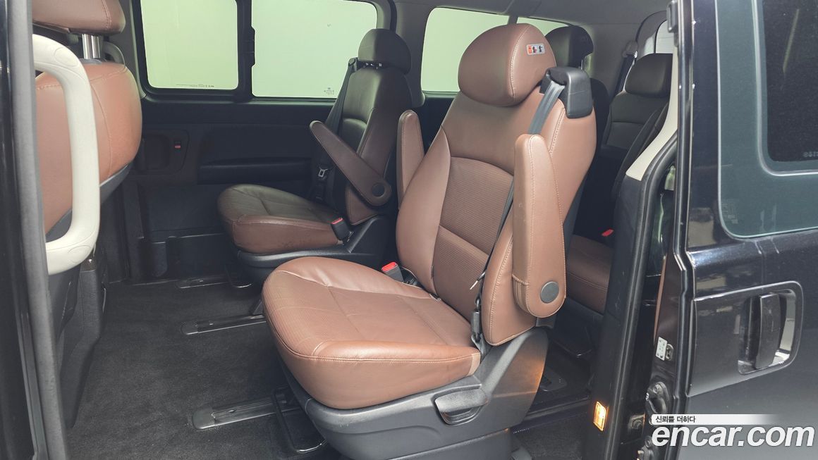 Hyundai Starex 2020