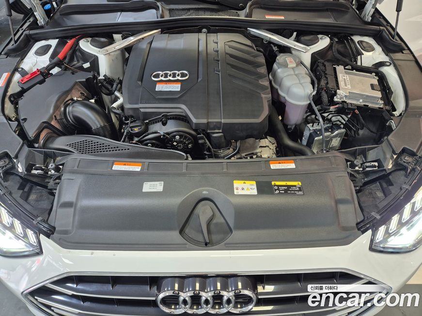 Audi A4 2023