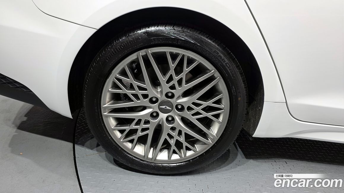 Genesis G70 2021