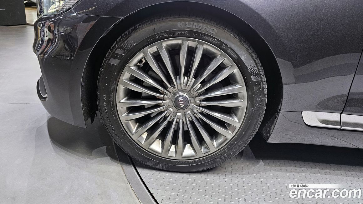 Kia K9 2019