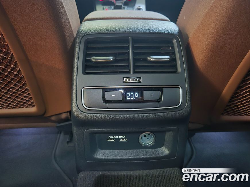 Audi A4 2023