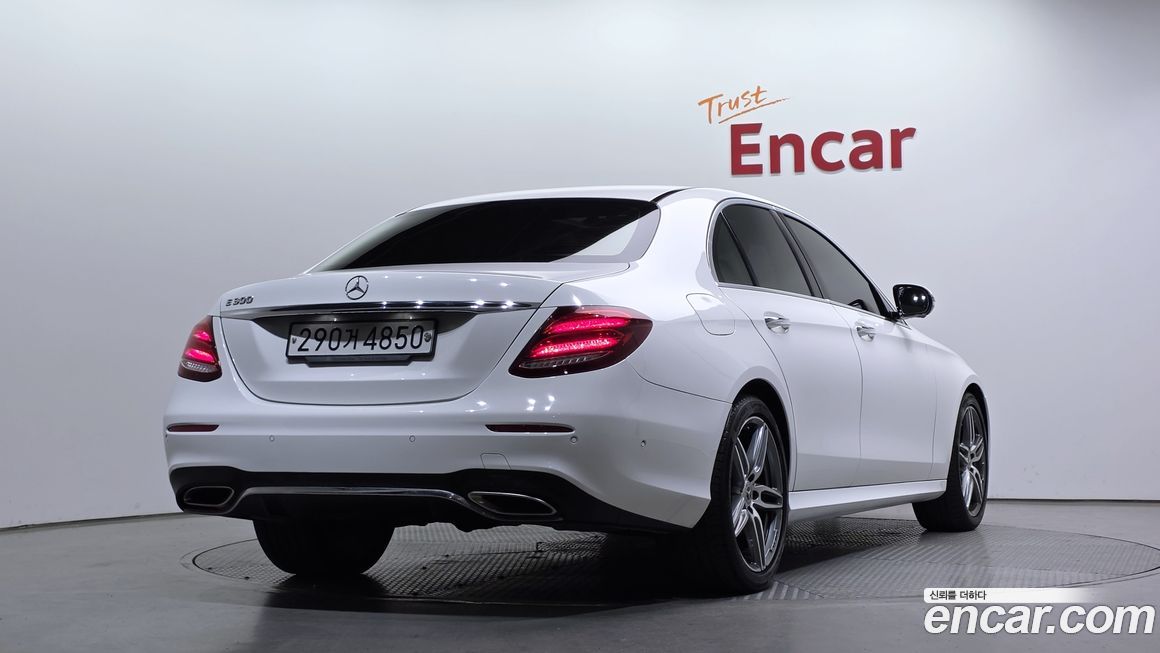 Mercedes-Benz E-Class 2019