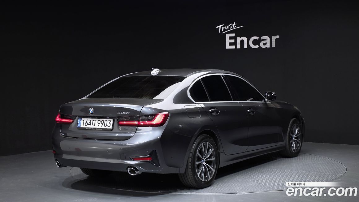 BMW 3-Series 2021
