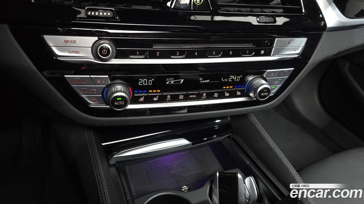 BMW 5-Series 2019
