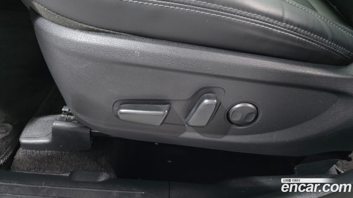Hyundai Santafe 2023