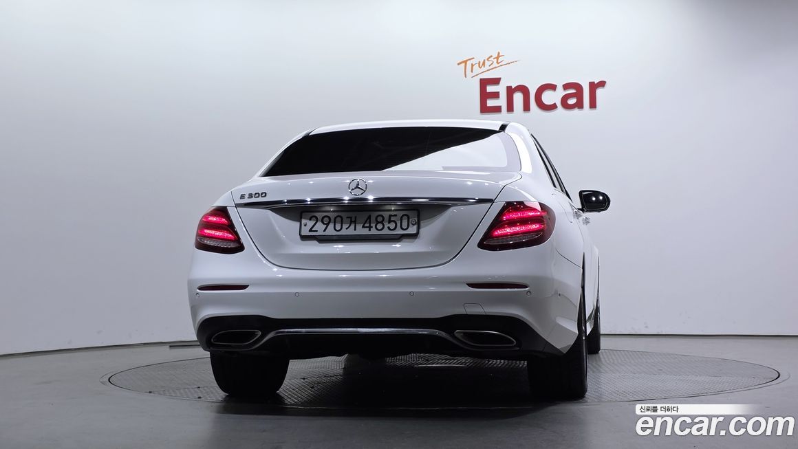 Mercedes-Benz E-Class 2019