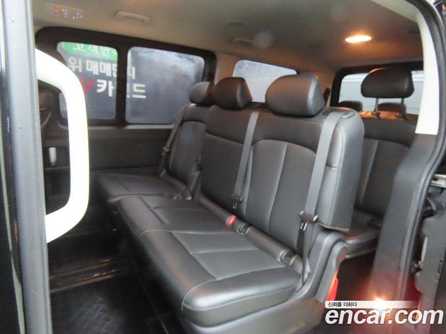 Hyundai Staria 2022