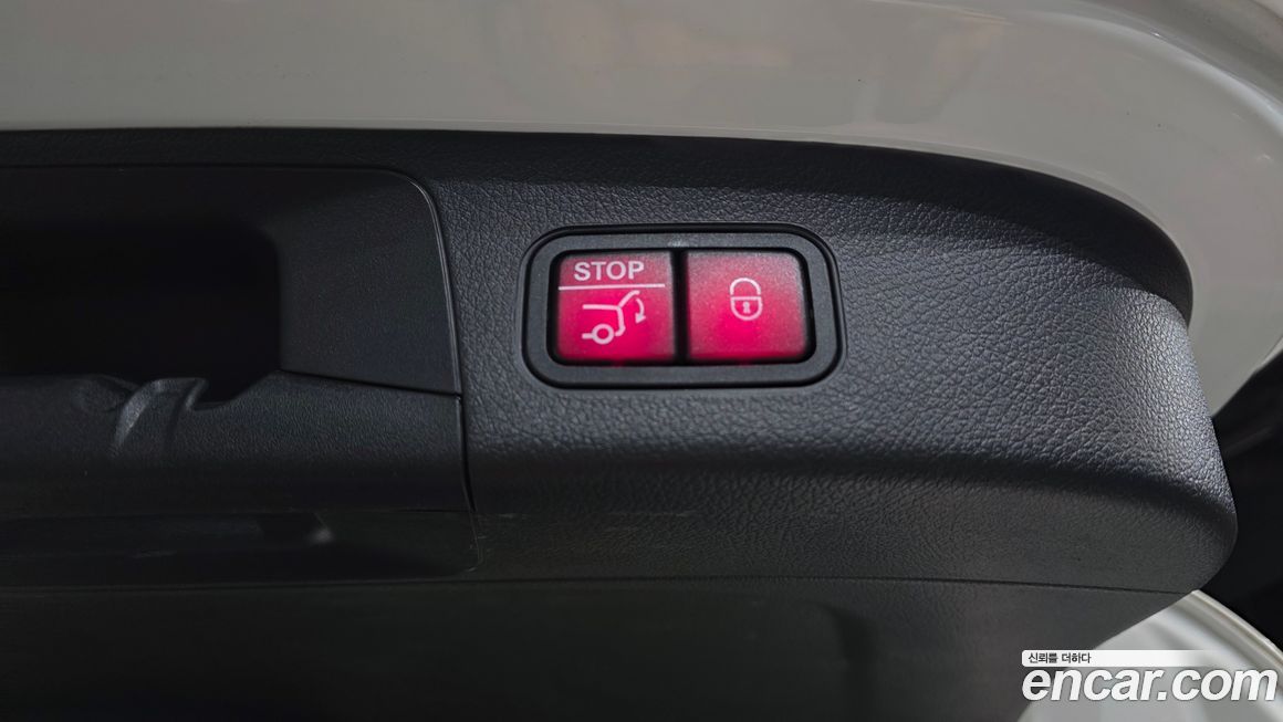 Mercedes-Benz GLA-Class 2021