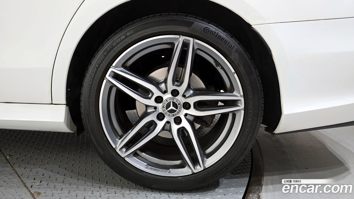 Mercedes-Benz E-Class 2019