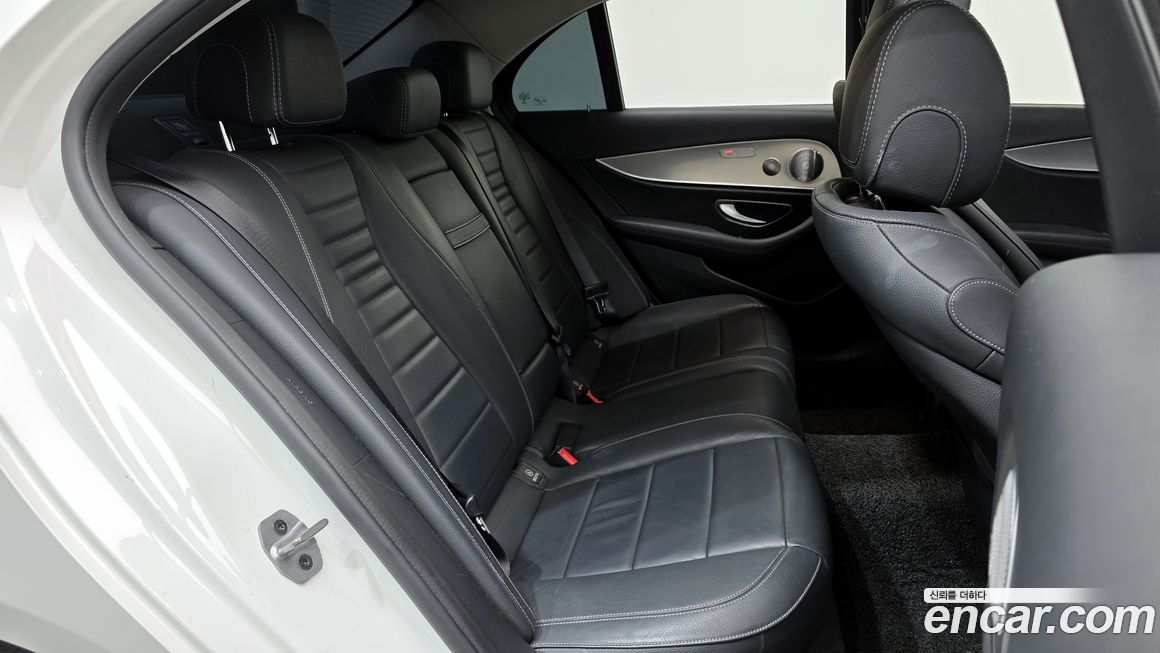 Mercedes-Benz E-Class 2019