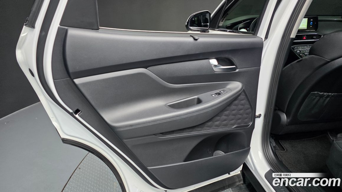 Hyundai Santafe 2023
