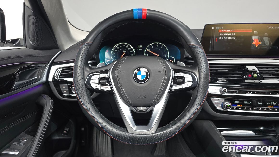 BMW 5-Series 2019