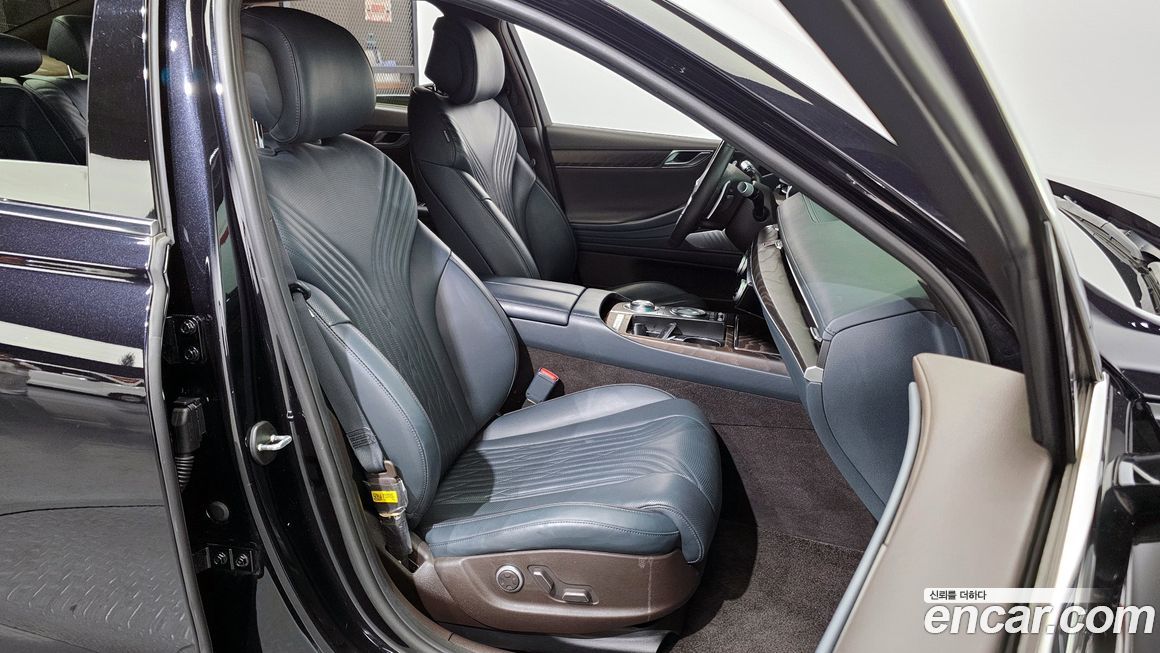 Genesis G80 2021