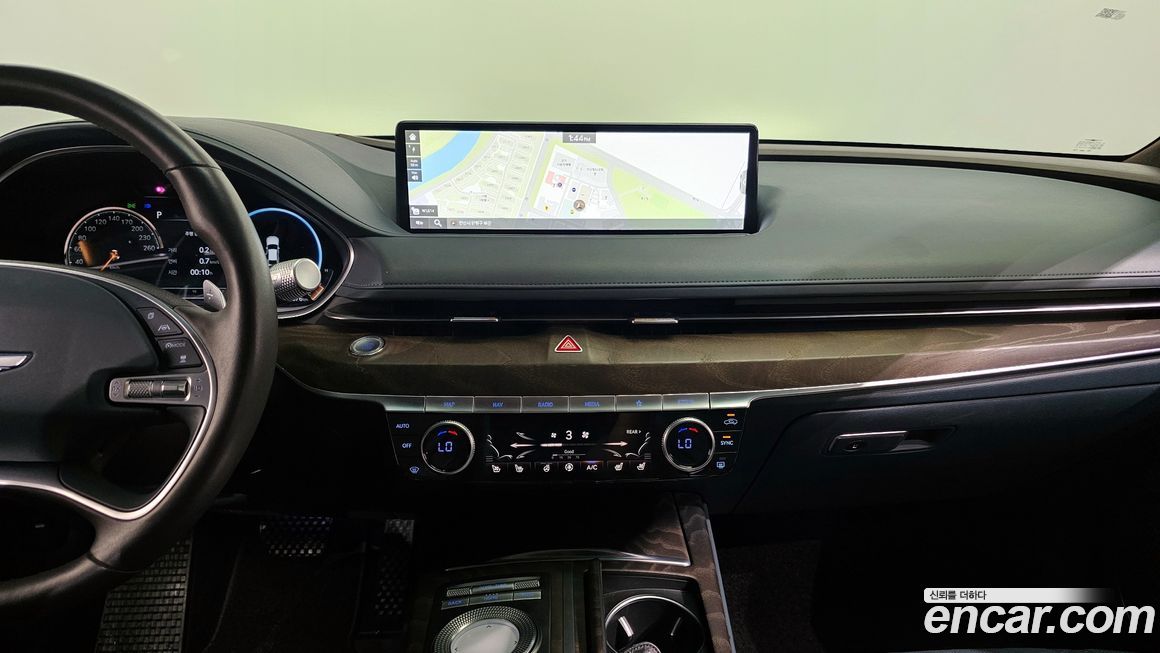 Genesis G80 2021
