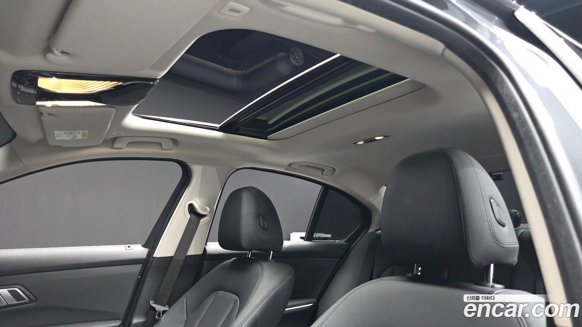 BMW 3-Series 2021