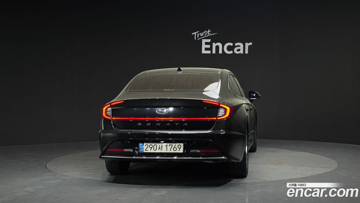 Hyundai Sonata 2022