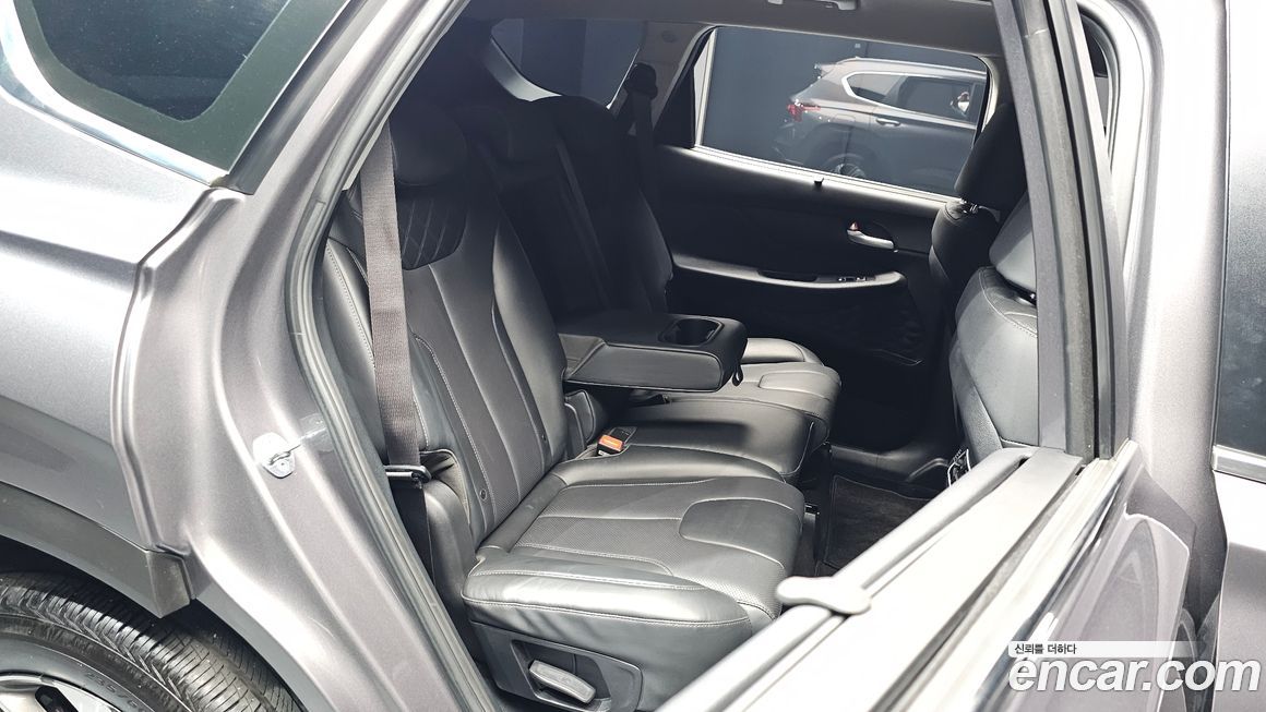 Hyundai Santafe 2022