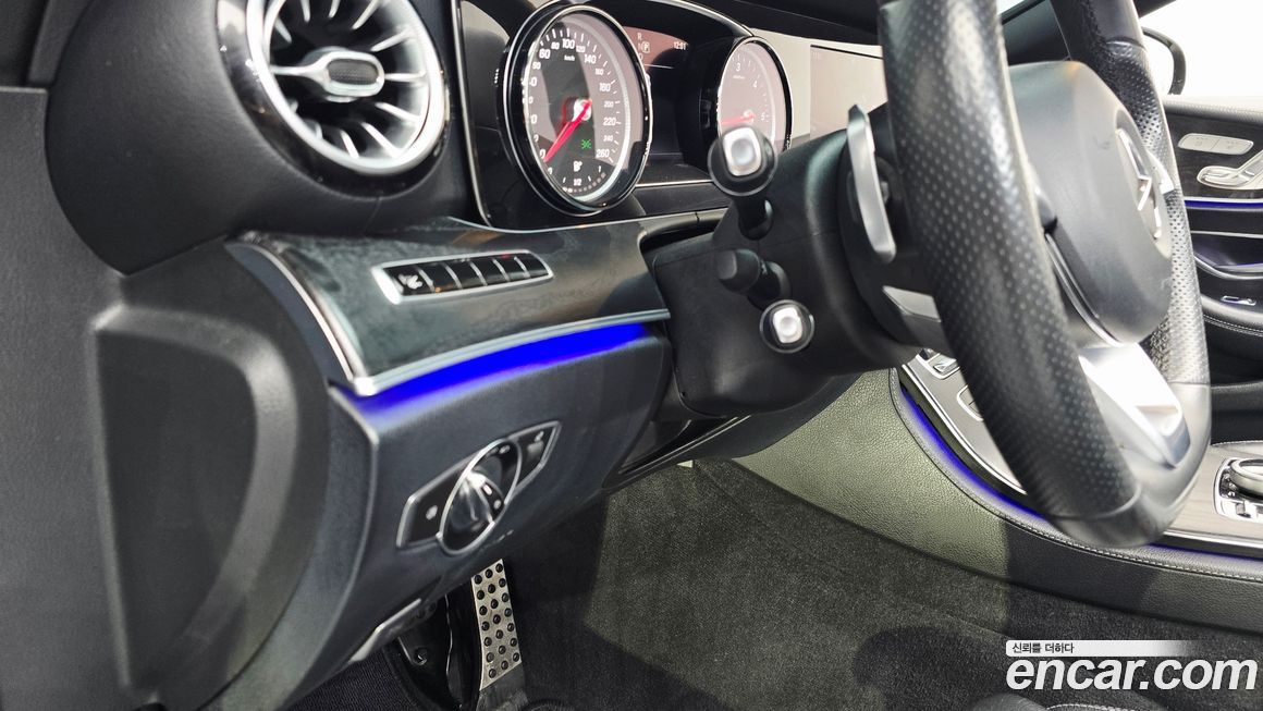 Mercedes-Benz E-Class 2018