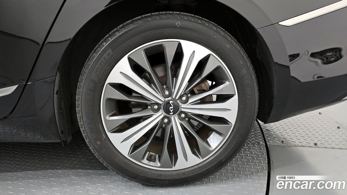 Kia K8 2023