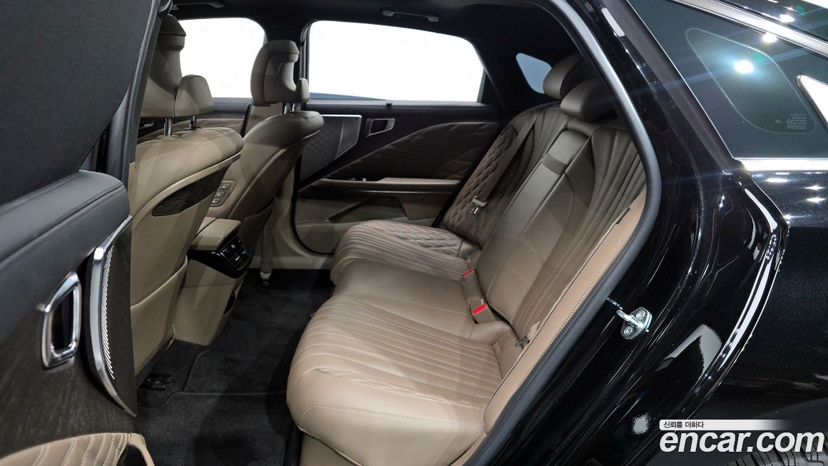 Kia K8 2023