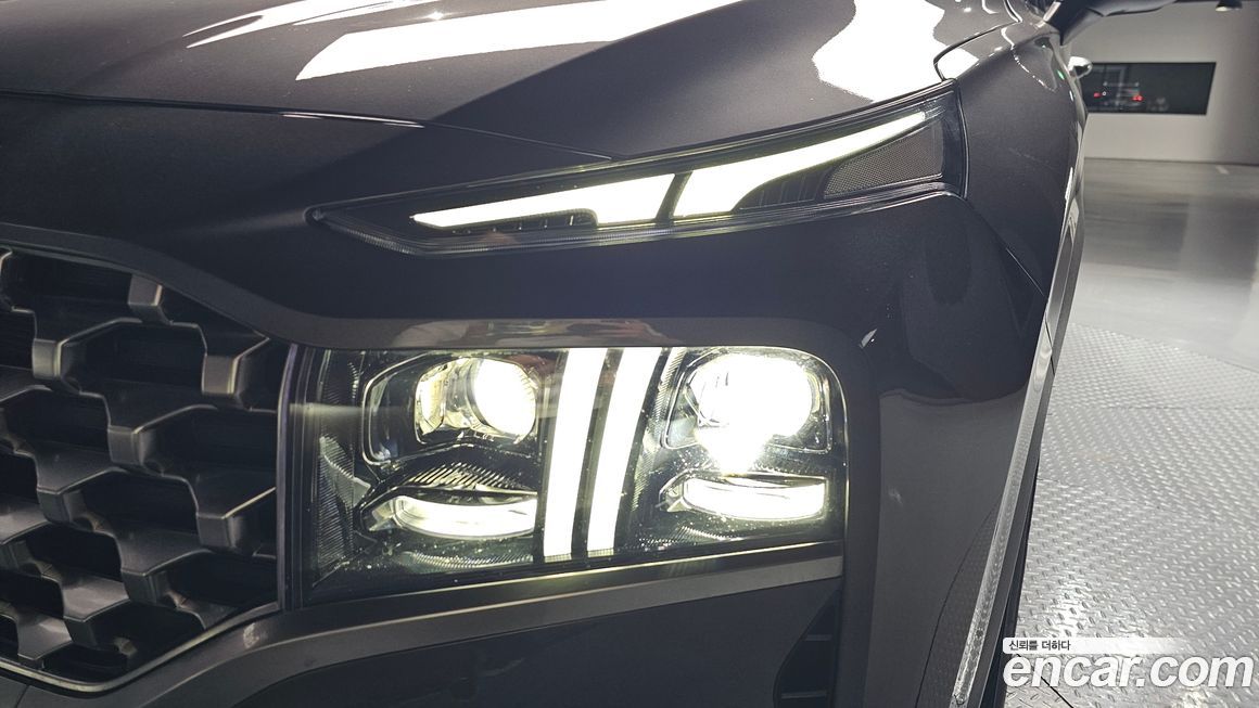 Hyundai Santafe 2022