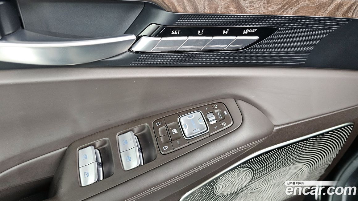 Genesis G90 2019