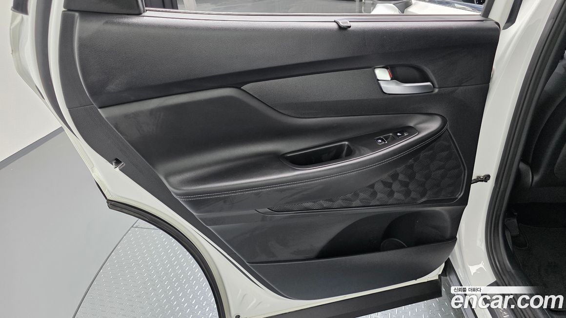 Hyundai Santafe 2023