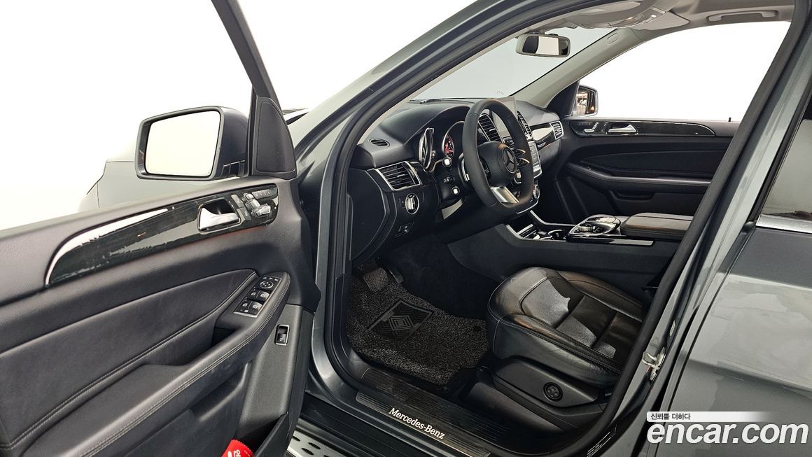 Mercedes-Benz GLE-Class 2017