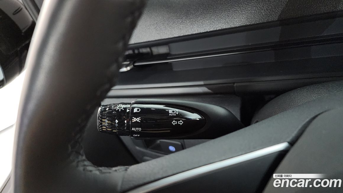 Hyundai Staria 2025