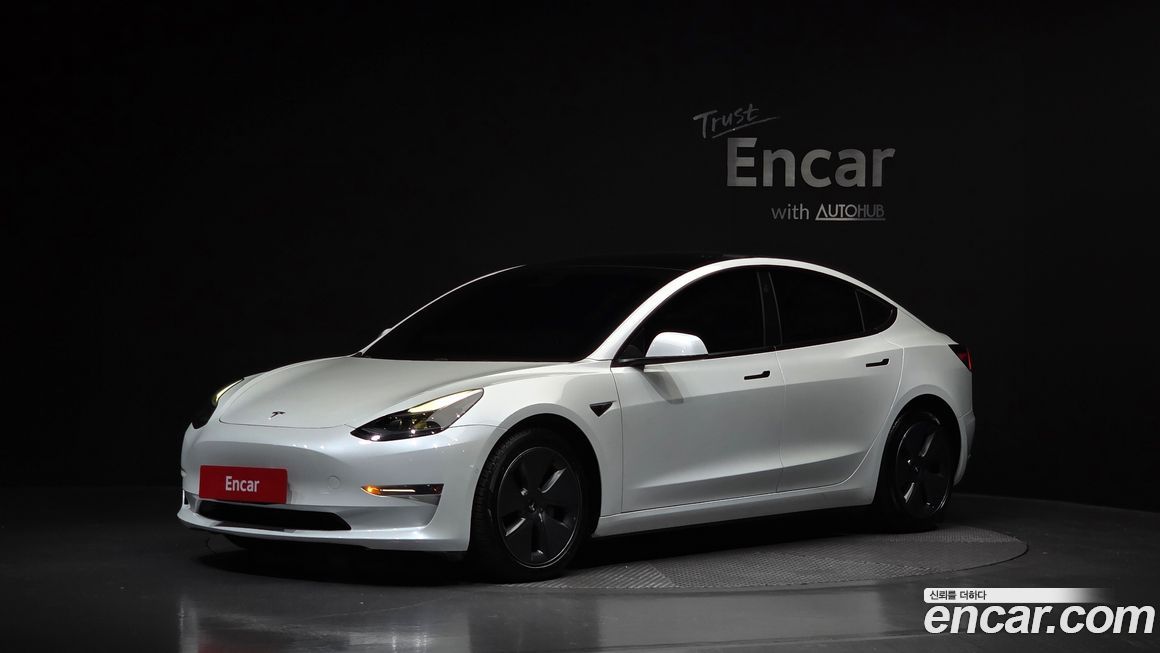 Tesla Model 3 2021