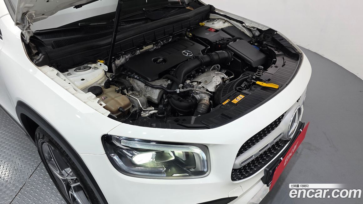 Mercedes-Benz GLB-Class 2020