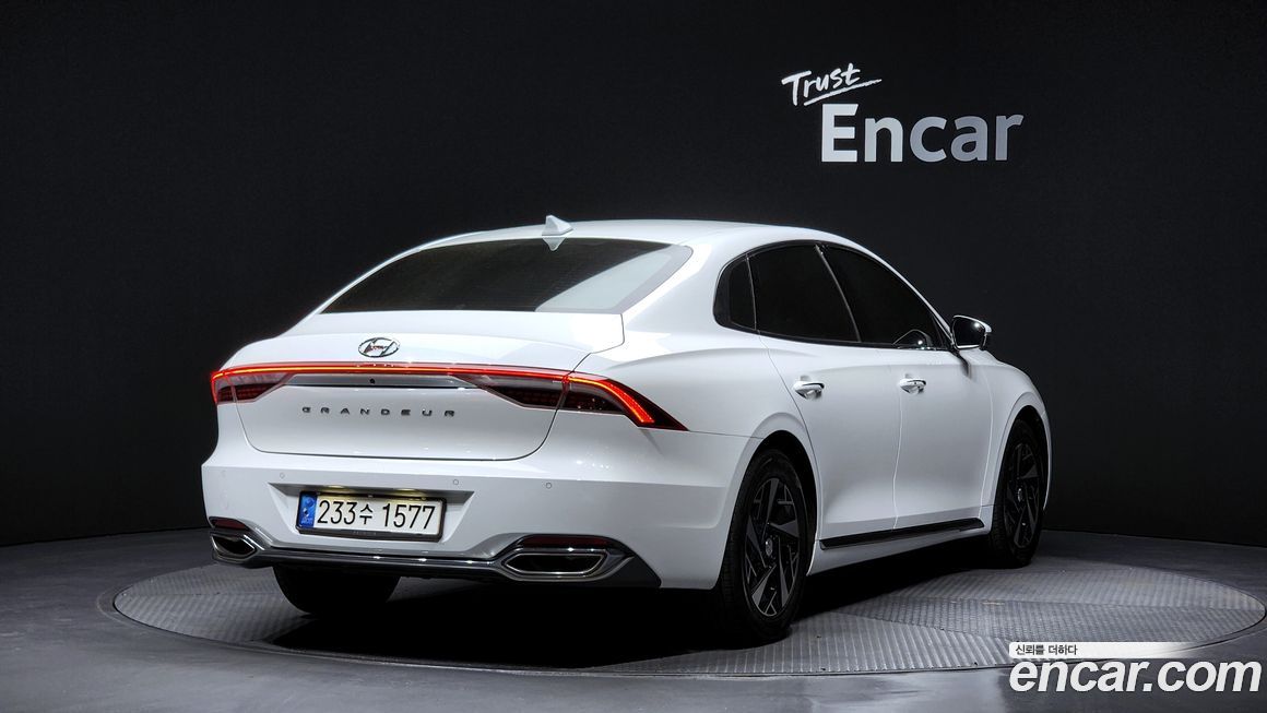 Hyundai Grandeur 2022