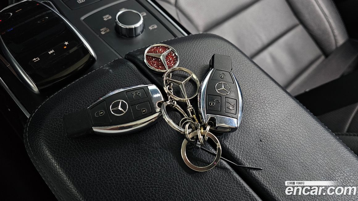 Mercedes-Benz GLE-Class 2017