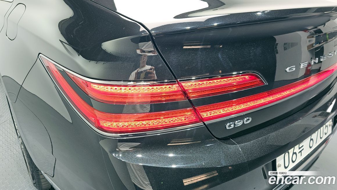 Genesis G90 2019