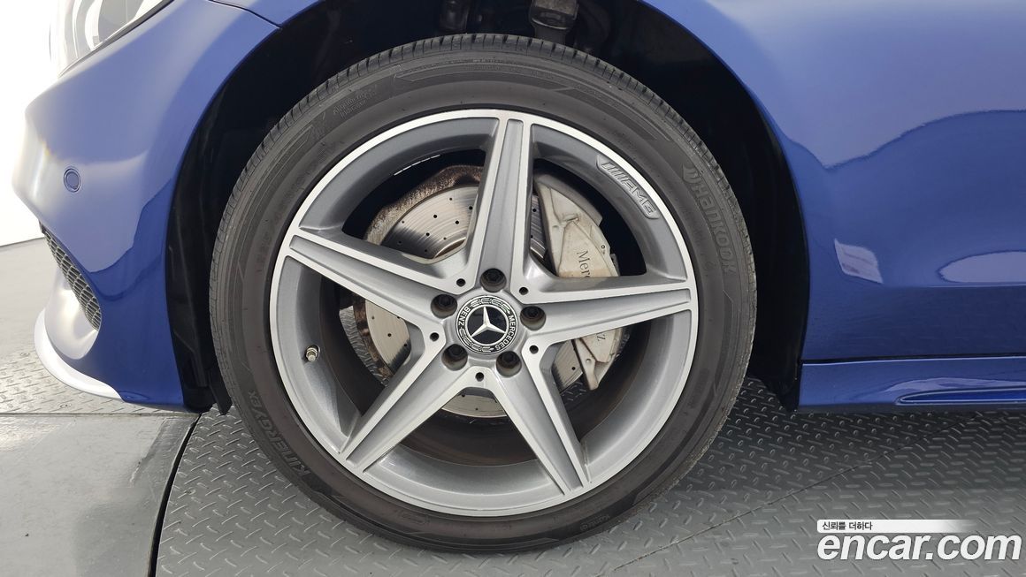 Mercedes-Benz C-Class 2018