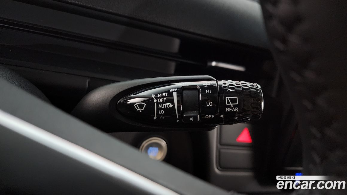 Hyundai Staria 2025