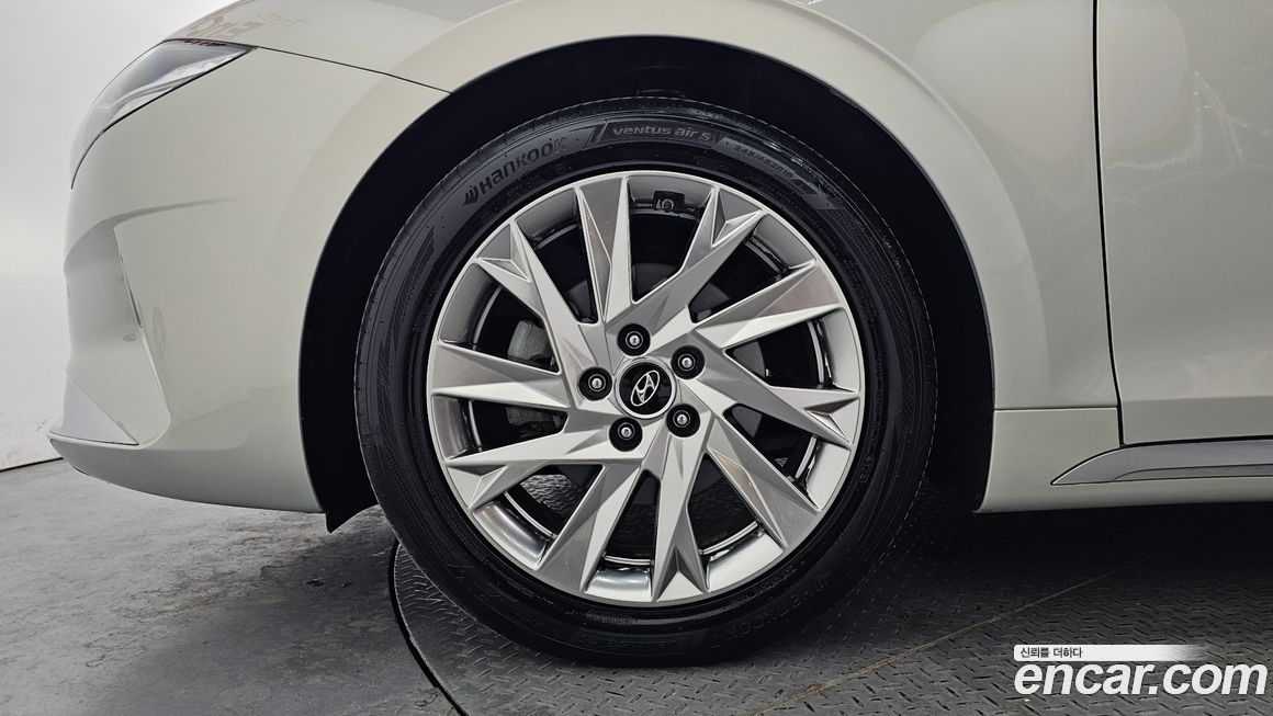 Hyundai Grandeur 2021