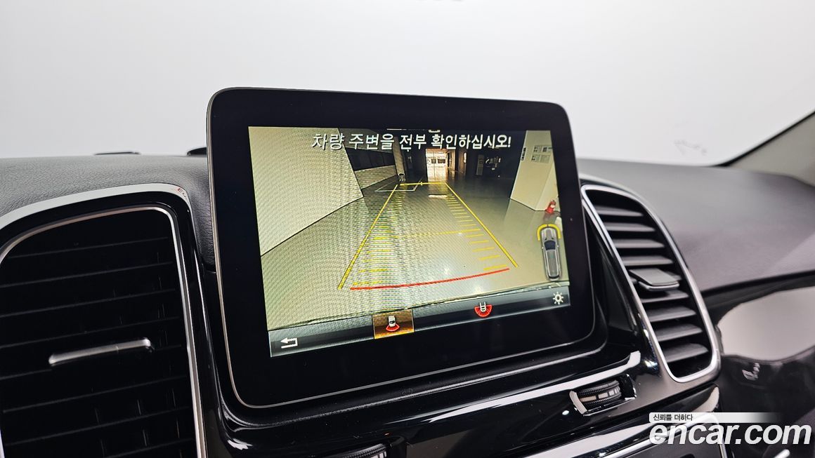 Mercedes-Benz GLE-Class 2017