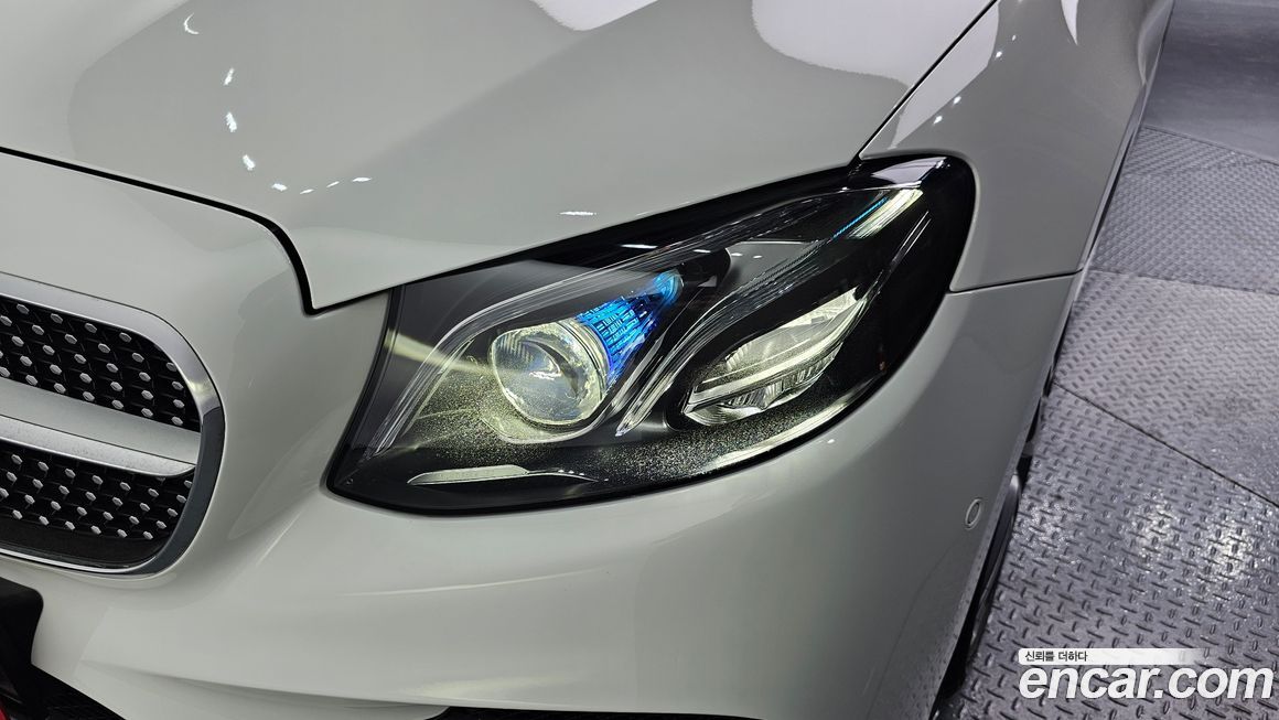 Mercedes-Benz E-Class 2017