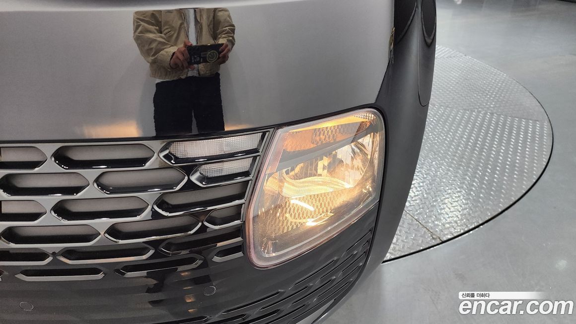 Hyundai Staria 2025
